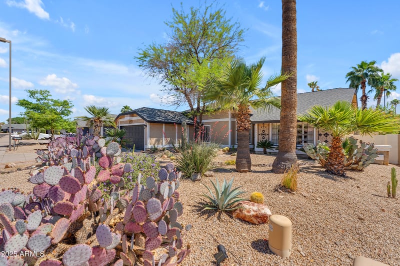 10939 Kalil Dr, Scottsdale, AZ 85259