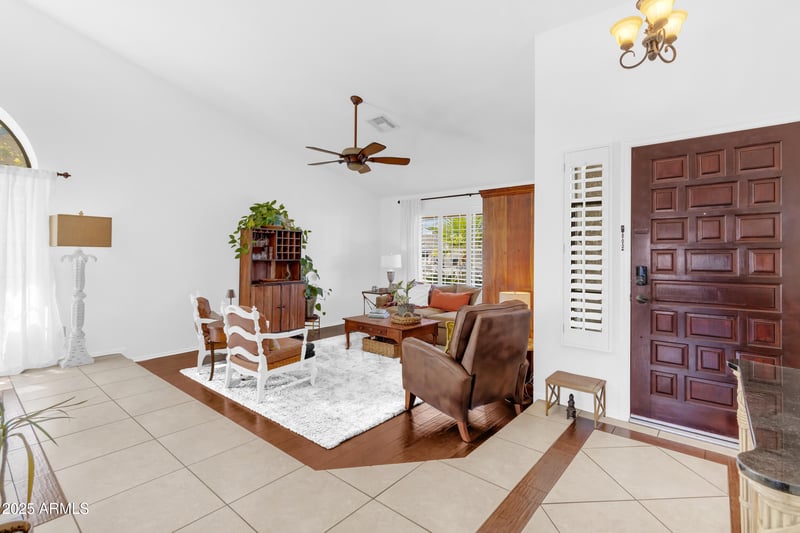 10939 Kalil Dr, Scottsdale, AZ 85259