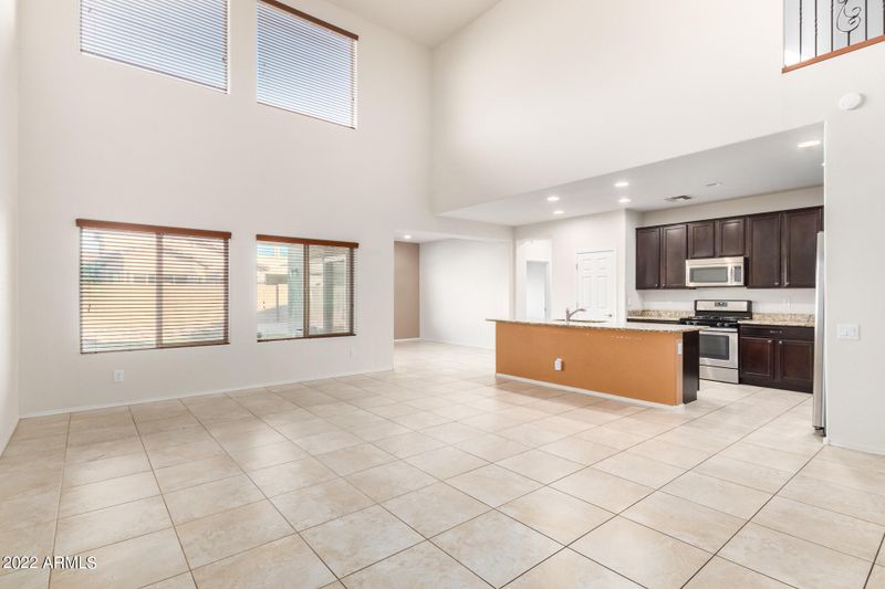 10940 E Sebring Ave, Mesa, AZ 85212