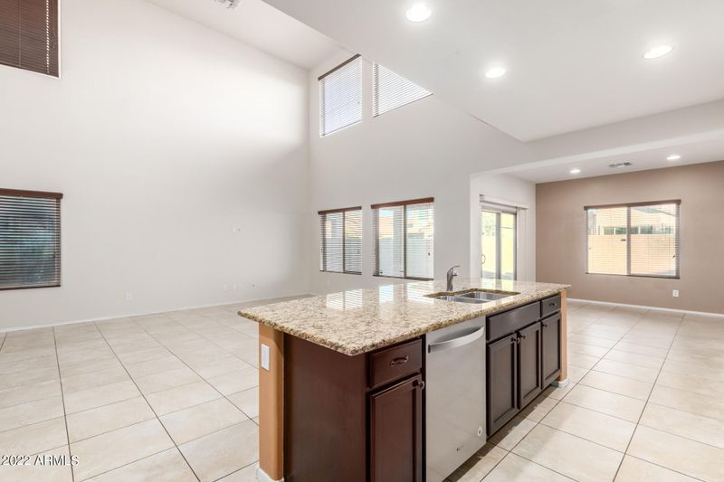 10940 E Sebring Ave, Mesa, AZ 85212