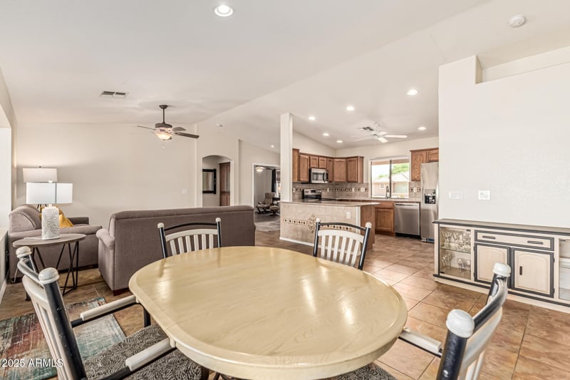 10940 Olla Ave, Mesa, AZ 85212
