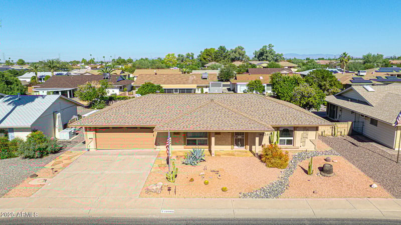 10940 White Mountain Rd, Sun City, AZ 85351