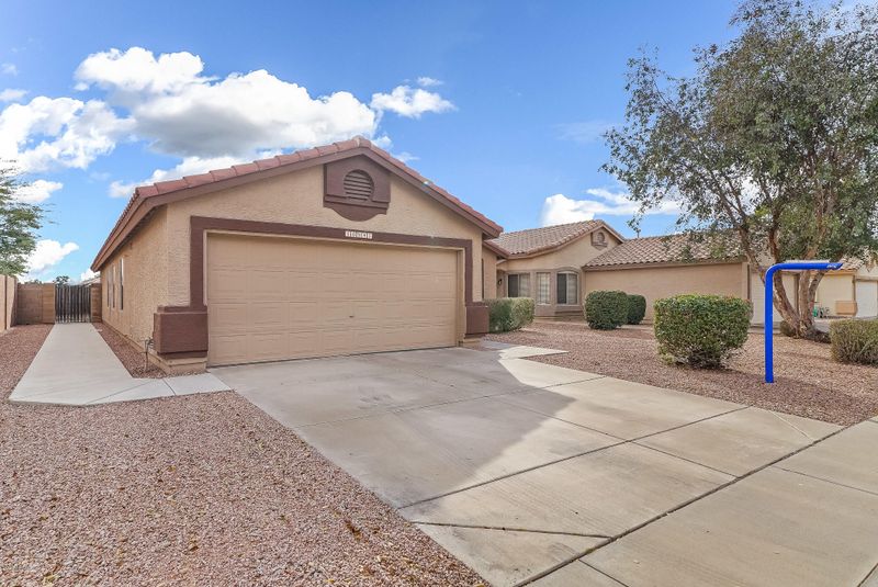 10941 E Dragoon Ave, Mesa, AZ 85208