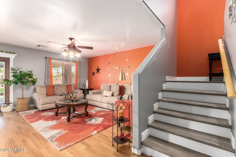 10941 Minnezona Ave, Phoenix, AZ 85037