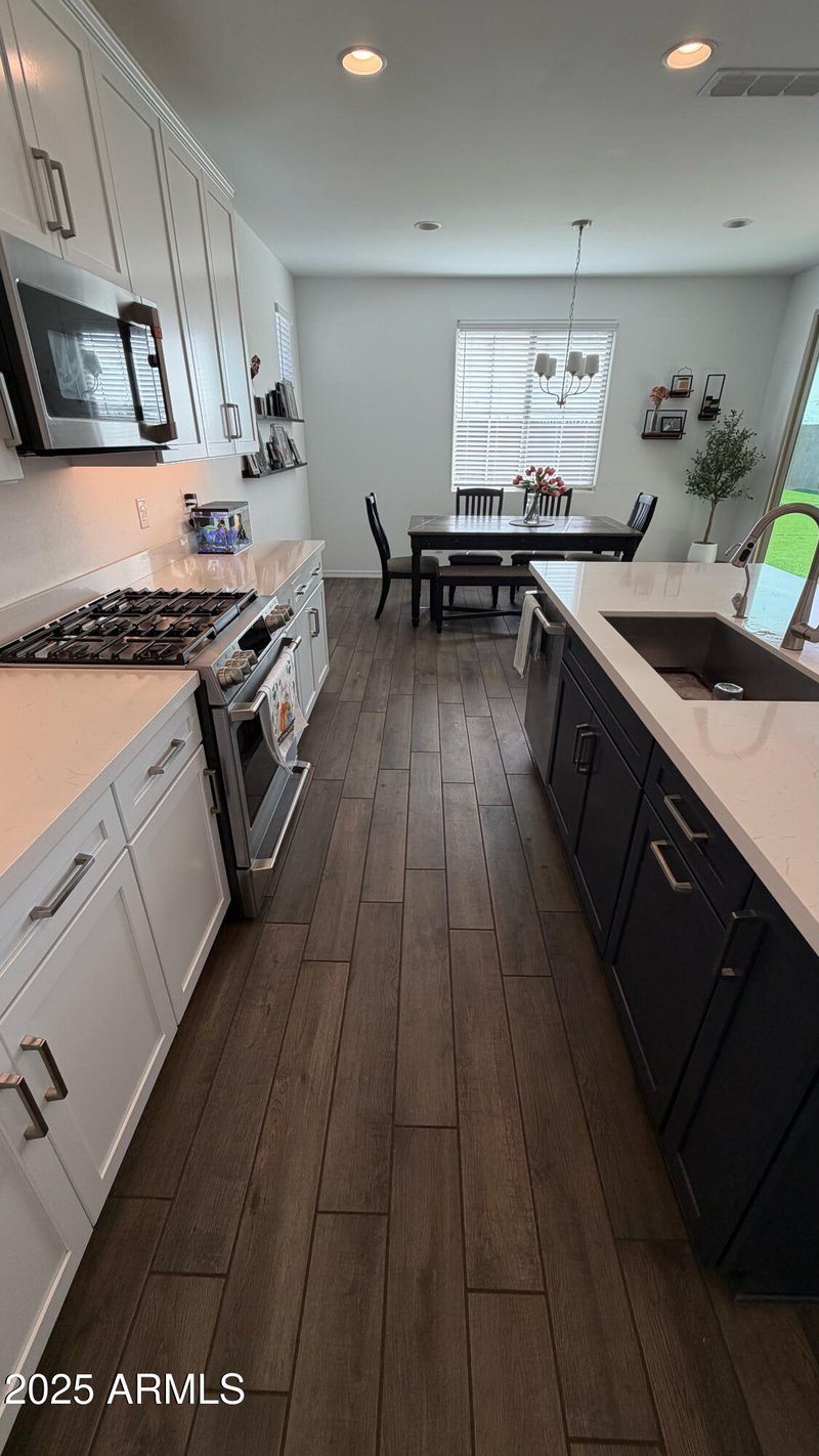 10941 Texas Ave, Mesa, AZ 85212