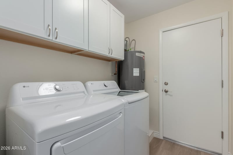 10943 W Coggins Dr, Sun City, AZ 85351