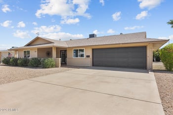 10944 W Saratoga Cir, Sun City, AZ 85351