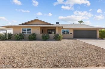 10944 W Saratoga Cir, Sun City, AZ 85351