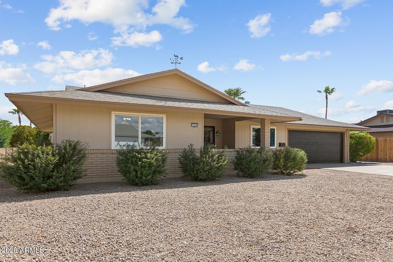 10944 W Saratoga Cir, Sun City, AZ 85351
