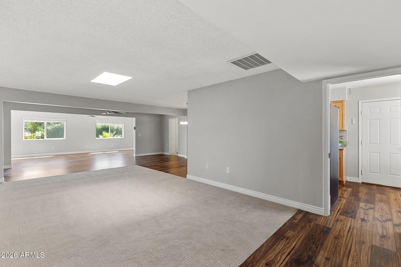 10944 W Saratoga Cir, Sun City, AZ 85351