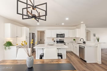 10948 Dragoon Ave, Mesa, AZ 85208