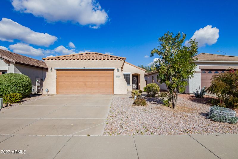 10948 E Boston St, Apache Junction, AZ 85120