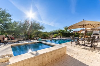 1095 Desert Aster Rd, San Tan Valley, AZ 85143