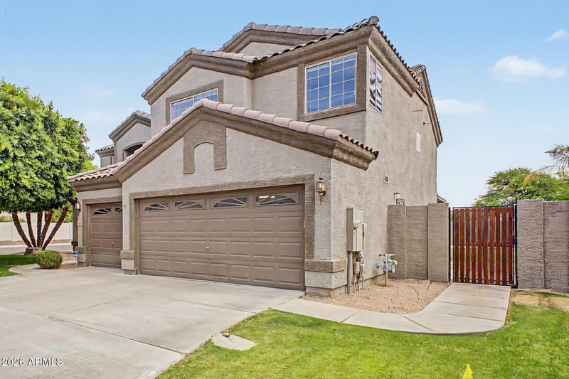 1095 Mulberry Dr, Chandler, AZ 85286
