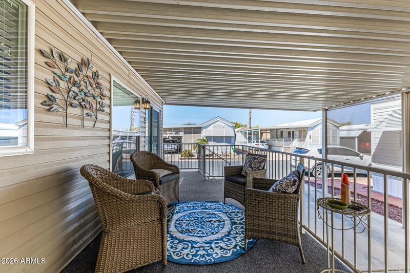 10950 Union Hills Dr #2415, Sun City, AZ 85373
