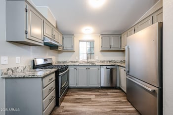 10951 91st Ave #175, Peoria, AZ 85345