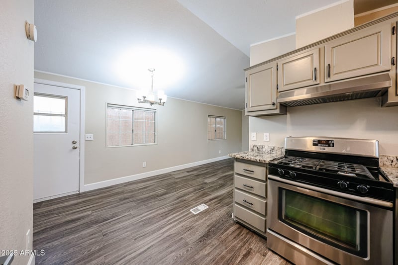 10951 91st Ave #175, Peoria, AZ 85345