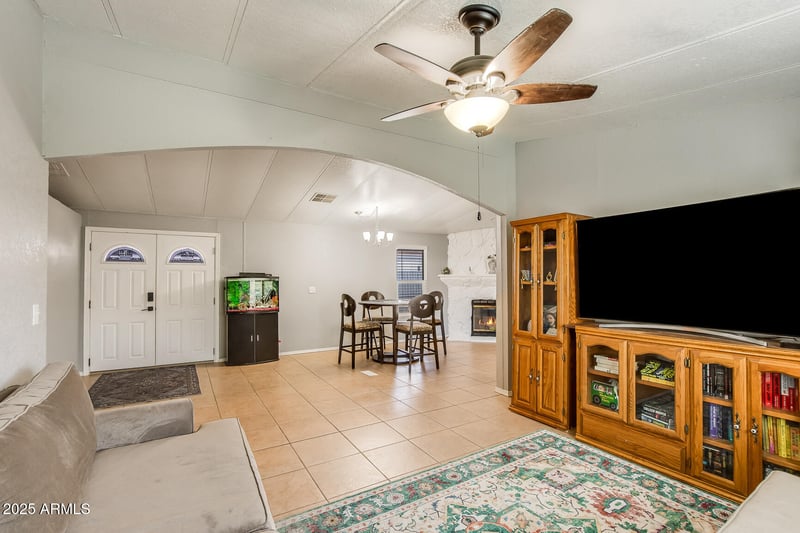 10951 91st Ave #184, Peoria, AZ 85345