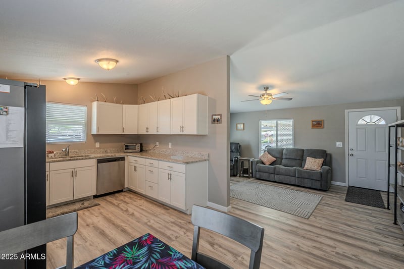 10951 91st Ave #32, Peoria, AZ 85345