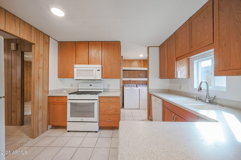 10951 91st Ave #61, Peoria, AZ 85345