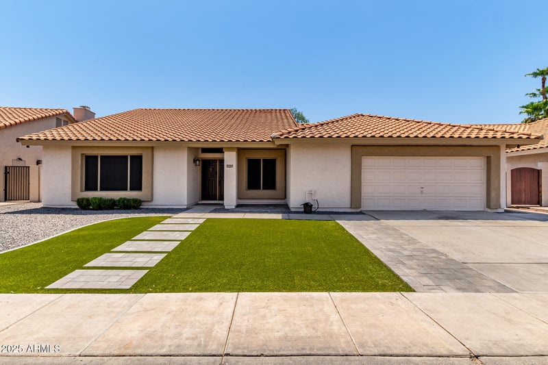 10951 Ivory Ln, Avondale, AZ 85392