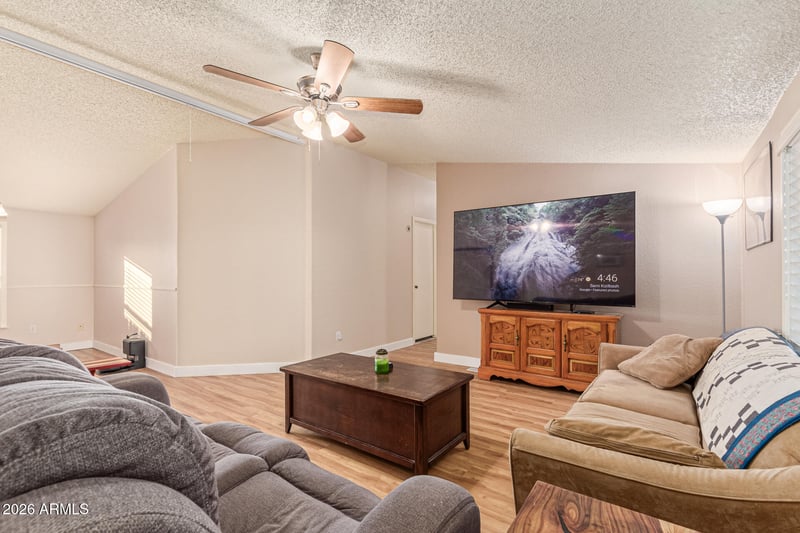 10951 N 91st Ave #222, Peoria, AZ 85345