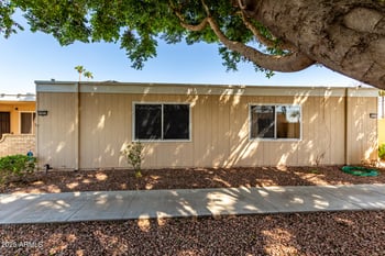 10955 Coggins Dr, Sun City, AZ 85351