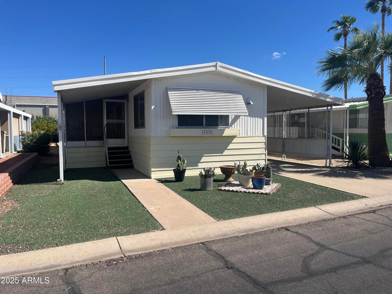 10960 67th Ave #11, Glendale, AZ 85304