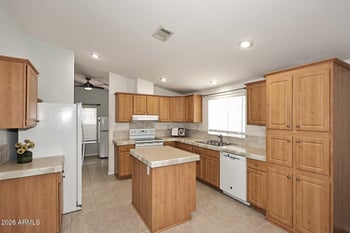 10960 67th Ave #92, Glendale, AZ 85304