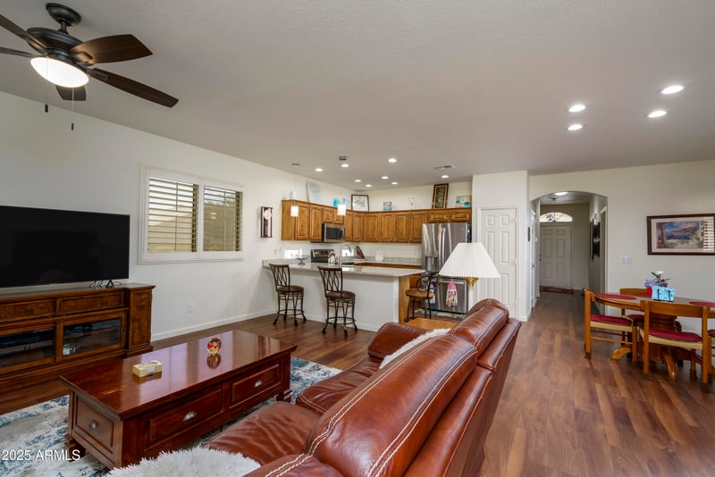 10960 Monte Ave #101, Mesa, AZ 85209