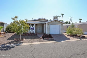 10960 N 67 Ave #117, Glendale, AZ 85304