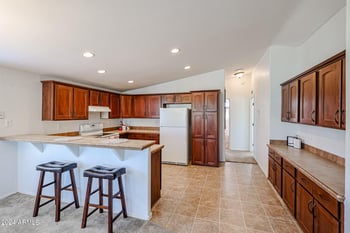 10960 N 67 Ave #117, Glendale, AZ 85304