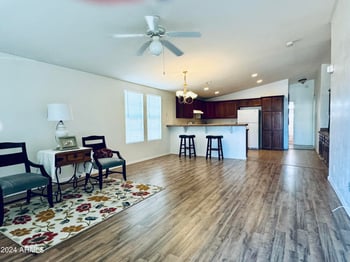 10960 N 67 Ave #117, Glendale, AZ 85304