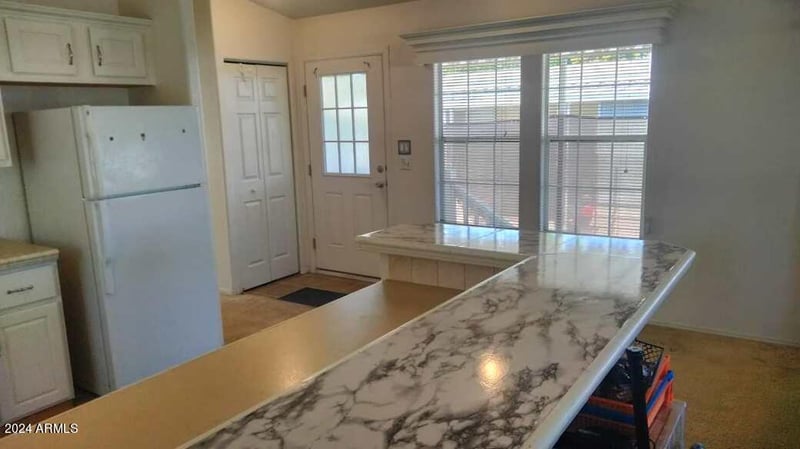 10960 N 67th Ave #10, Glendale, AZ 85304