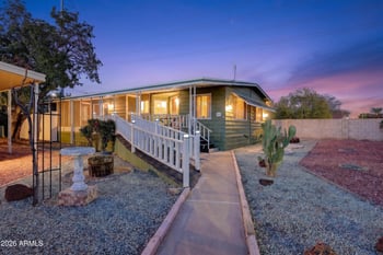 10960 N 67th Ave #213, Glendale, AZ 85304