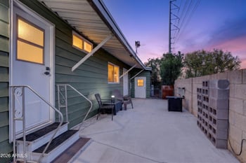 10960 N 67th Ave #213, Glendale, AZ 85304