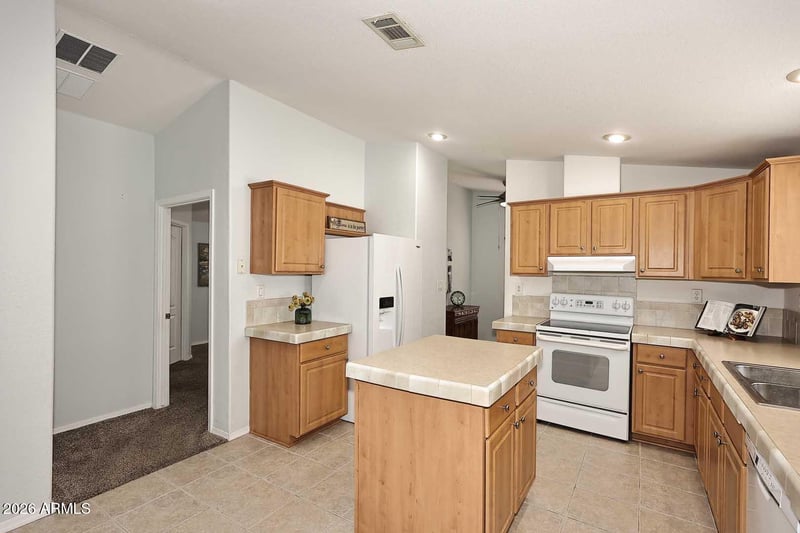 10960 67th Ave #92, Glendale, AZ 85304