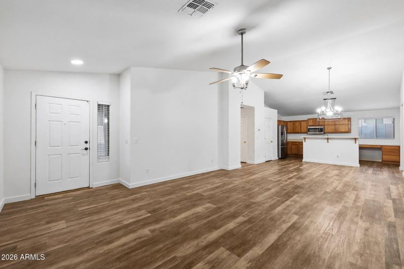 10961 W Loma Ln, Peoria, AZ 85345