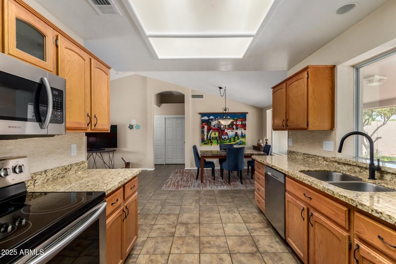 10964 Keats Ave, Mesa, AZ 85209