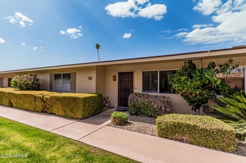 10967 Santa Fe Dr, Sun City, AZ 85351