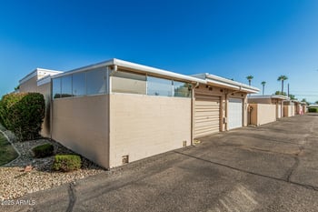 10973 Coggins Dr, Sun, AZ 85351