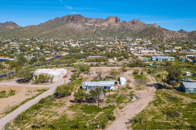 1098 W Kaniksu St, Apache Junction, AZ 85120