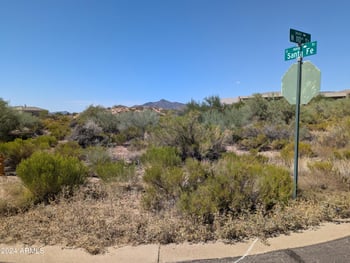 10980 Santa Fe Trl #20, Scottsdale, AZ 85262