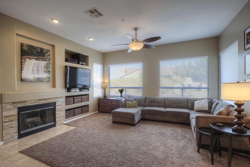 10982 E Butherus Dr, Scottsdale, AZ 85255