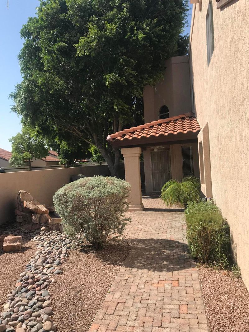 10989 E Yucca St, Scottsdale, AZ 85259