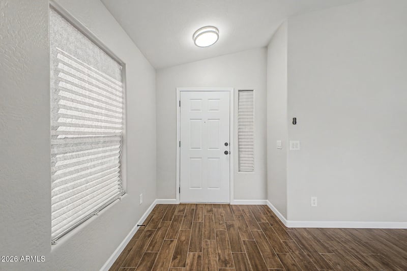 10993 W Loma Ln, Peoria, AZ 85345