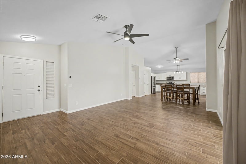 10993 W Loma Ln, Peoria, AZ 85345