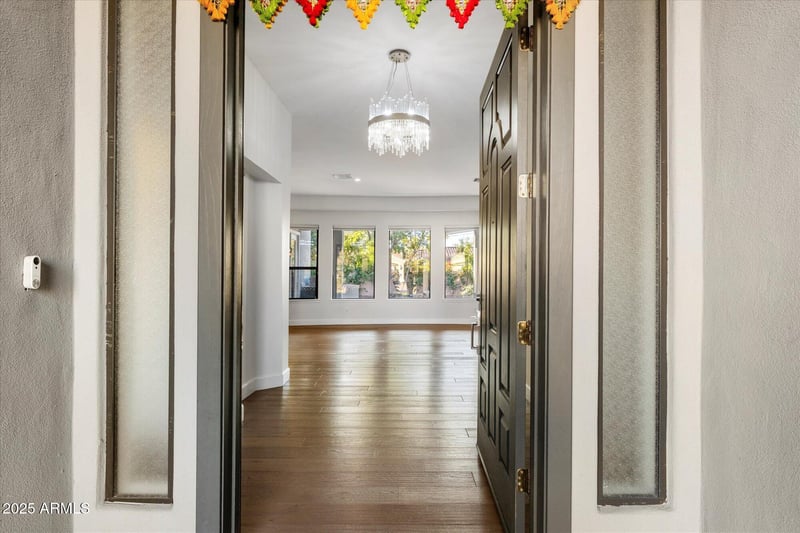 11 San Juan Ave, Phoenix, AZ 85013