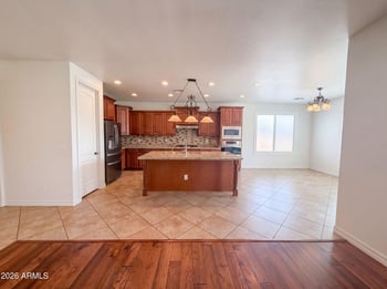 11 Canyon Way, Chandler, AZ 85248