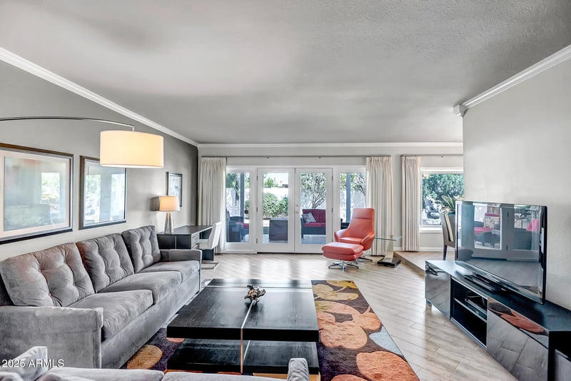 110 Piping Rock Rd, Phoenix, AZ 85022
